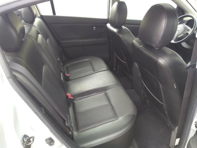Nissan Sentra 2012 financia100% - Foto 8
