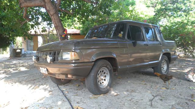 Vende-se F-1000