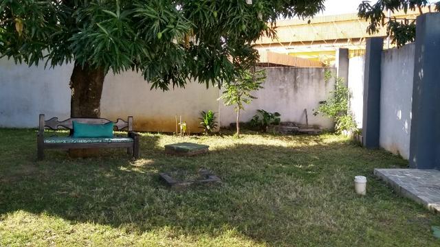 Casa com quintal em Itapuã em Excelente localização!(Veja o vídeo no Youtube!) - Foto 7