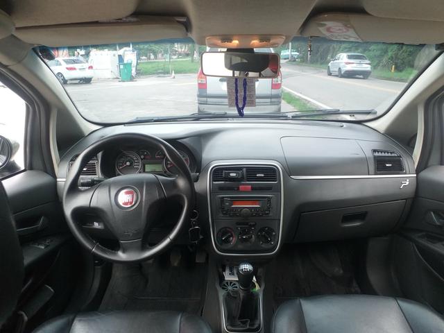 Fiat Punto Essence 1.6 - 2012/2012 - Foto 5