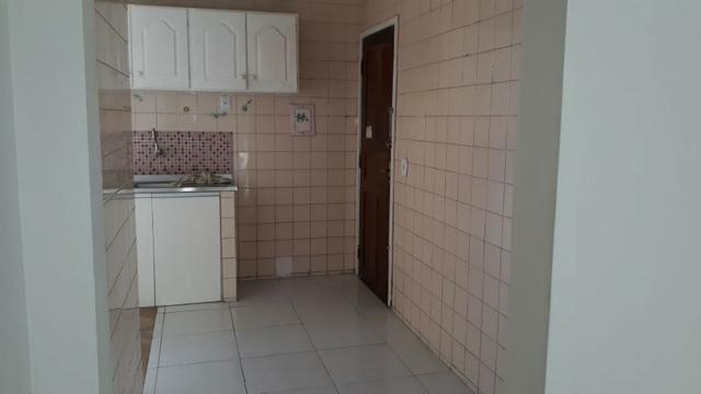 Vende-se Apartamento Parque Residencial Vinhais no bairro Cohafuma, - Foto 3