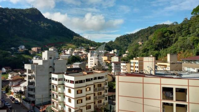 Cobertura no Centro de Domingos Martins com 03 quartos