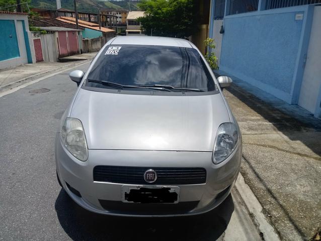 Punto 1.6 essence