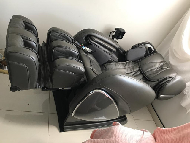 Poltrona massagem motorizada super confortável!!