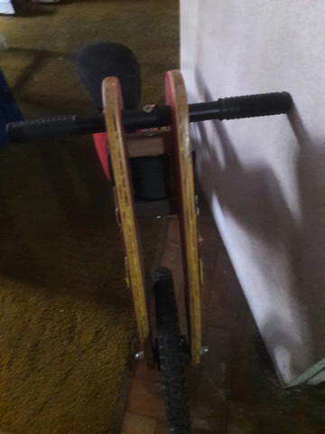 Bicicleta Infantil de equilíbrio - Foto 3