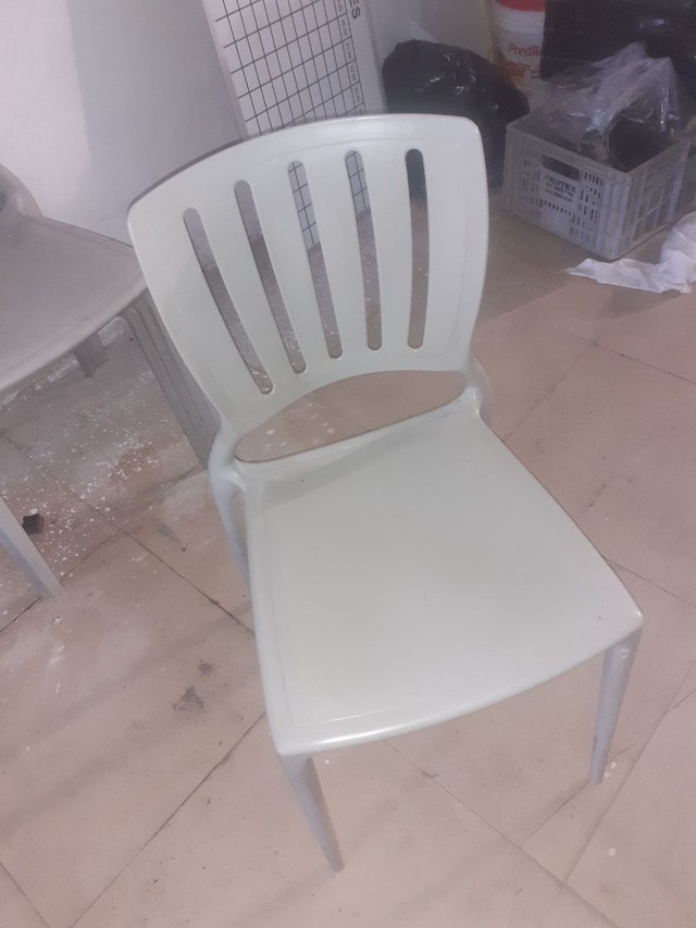 Cadeiras de qualidade pra vender logo 120 a unidade e 450 o conjunto com 4 cadeiras - Foto 6