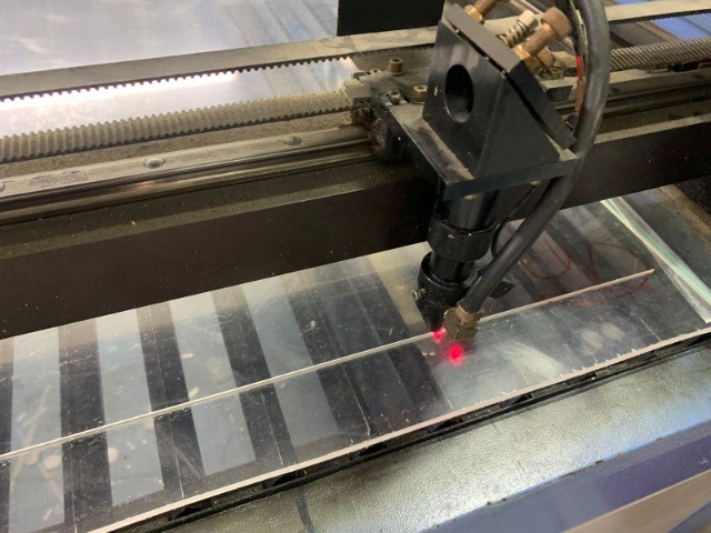 Corte e Gravação a Laser. - Foto 2