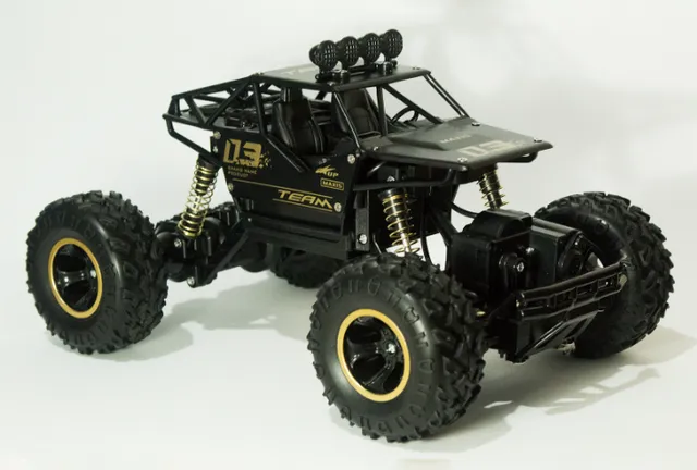 RC 1/12 Off Road Carro 1300mAh 2.4G Bateria de Lítio Tecnologia de Controle  Remoto Motor Forte Fast Rock Road Carro de Controle Remoto