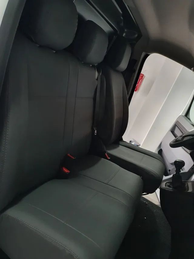 Capas de banco em courvin para caminhão iveco  2023 - Foto 2