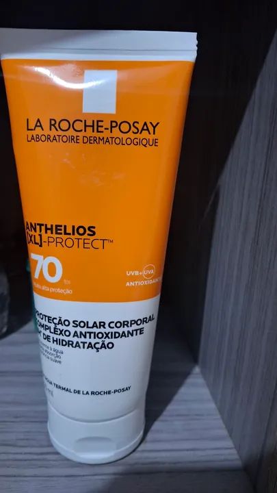 Protetor Solar La Roche-Posay Anthelios XL-Protect 70 FPS 200ml - Foto 2