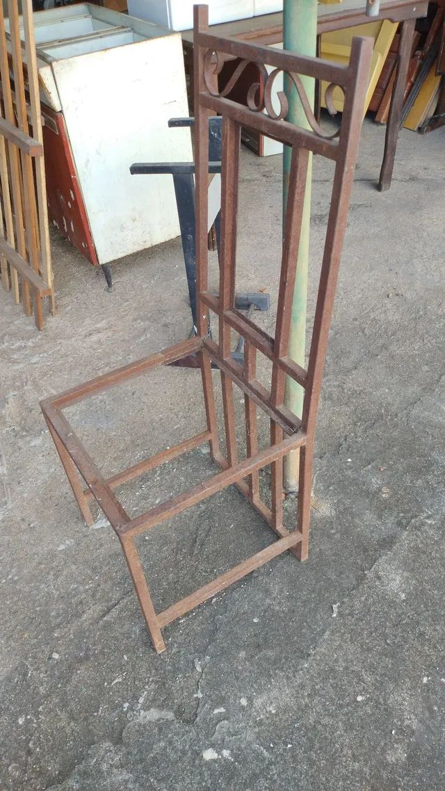 Cadeira de ferro pesada no estado das fotos  - Foto 2