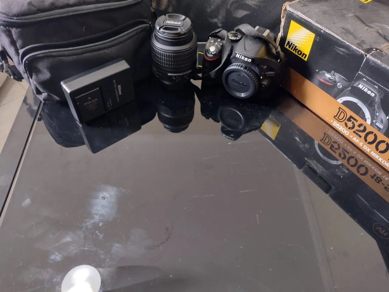 NIKON D5200 