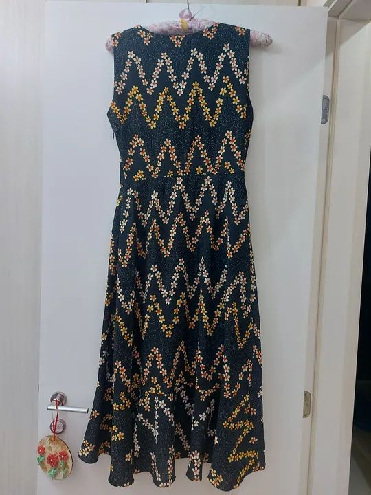 Vestido Midi Estampado Antix tamanho P  - Foto 5