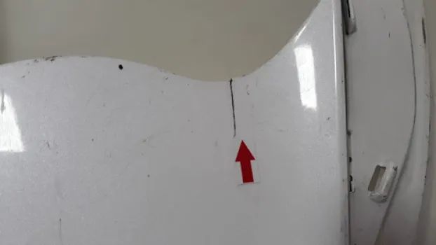 Carenagem Inferior Farol Triumph 675 13/14 Ori Detalhe 45918 - Foto 4