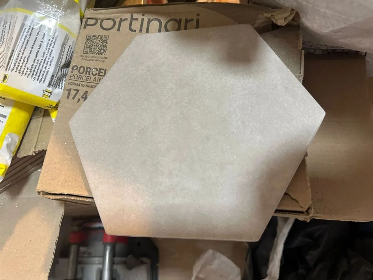 Pisos Hexagonais em Porcelanato - Foto 2