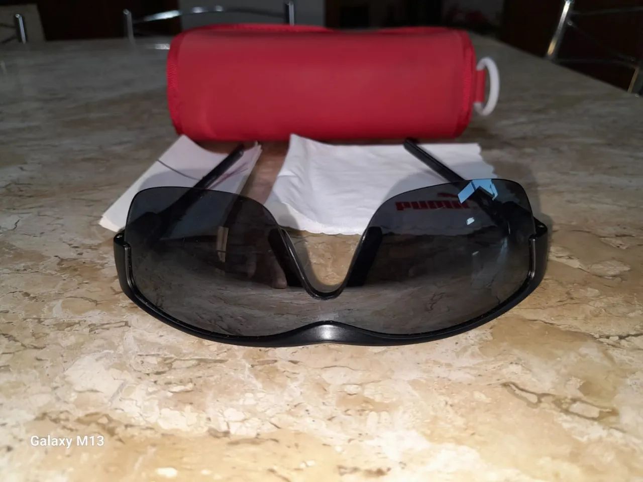 Óculos Puma