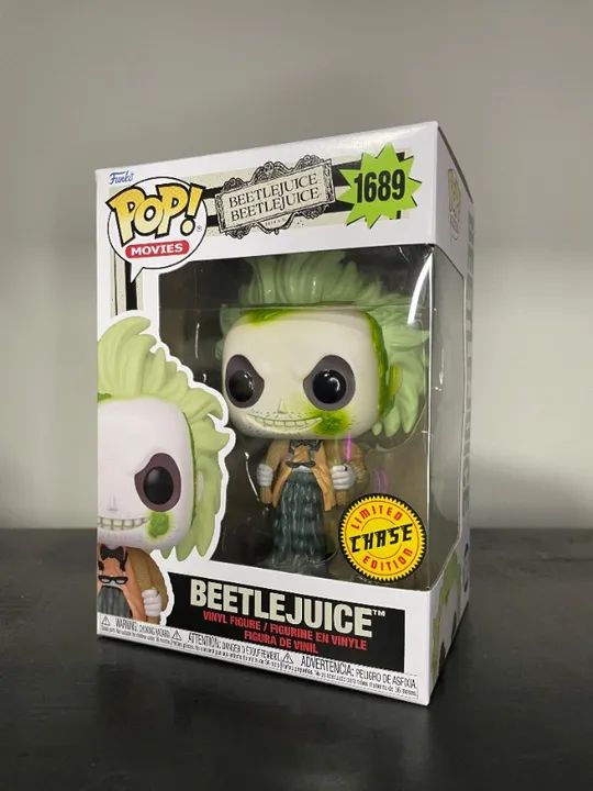 Funko Pop BeetleJuice versão Chase - Beetle Juice - #1689