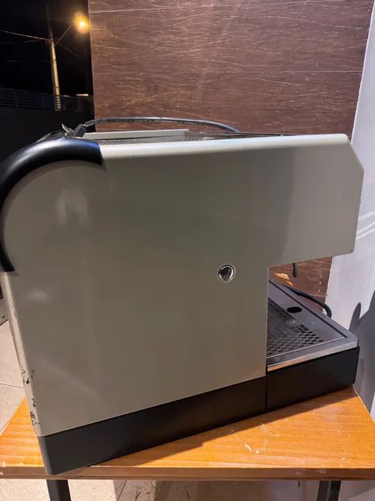Máquina de Café italiana / Espresso Profissional - Foto 4