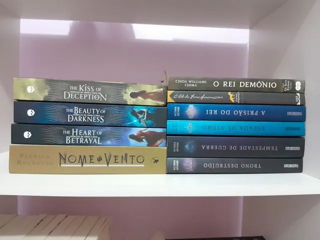 Vende-se livros novos e seminovos - Foto 4