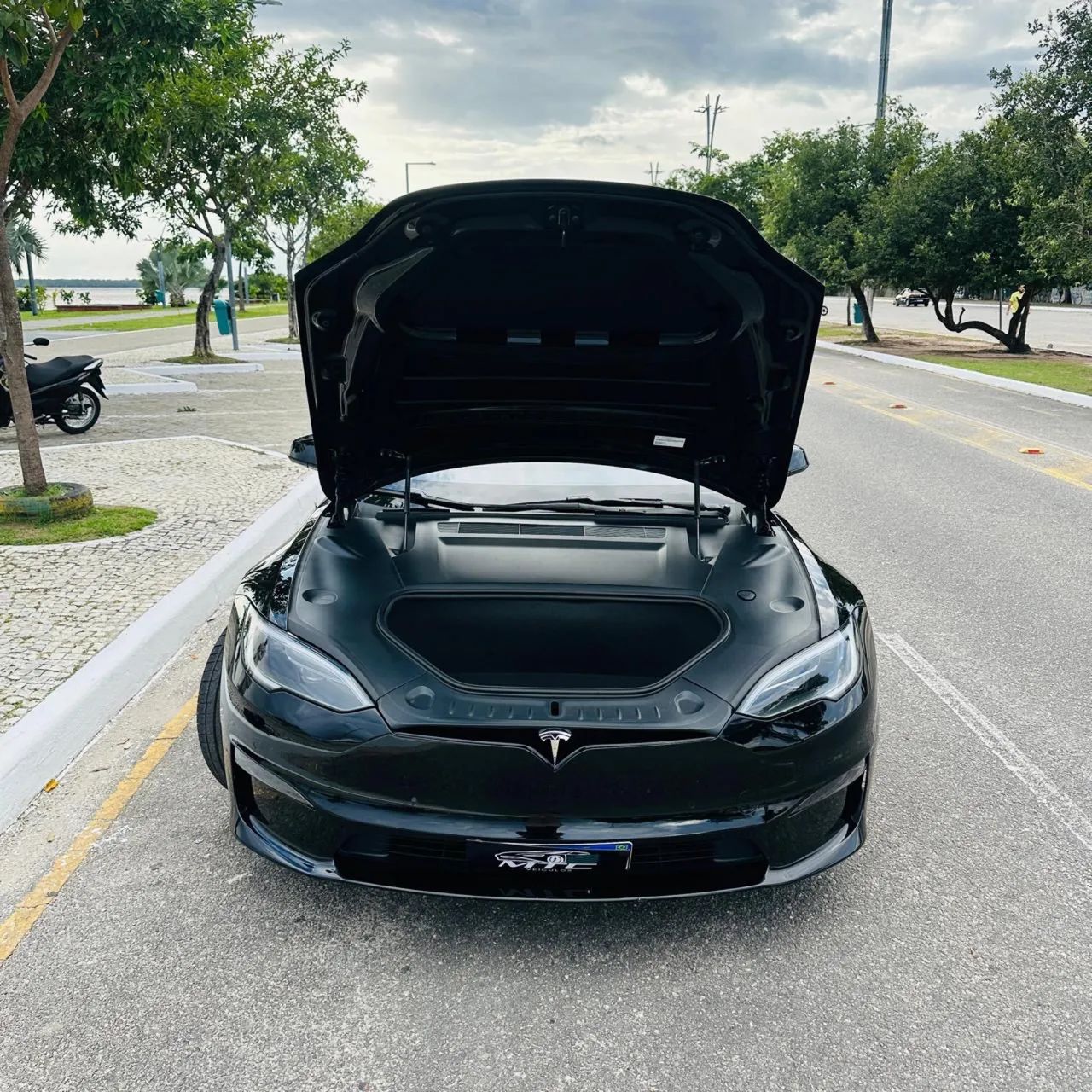 Tesla Model S P85d AWD 4P Eletrico, foto 5 de 9
