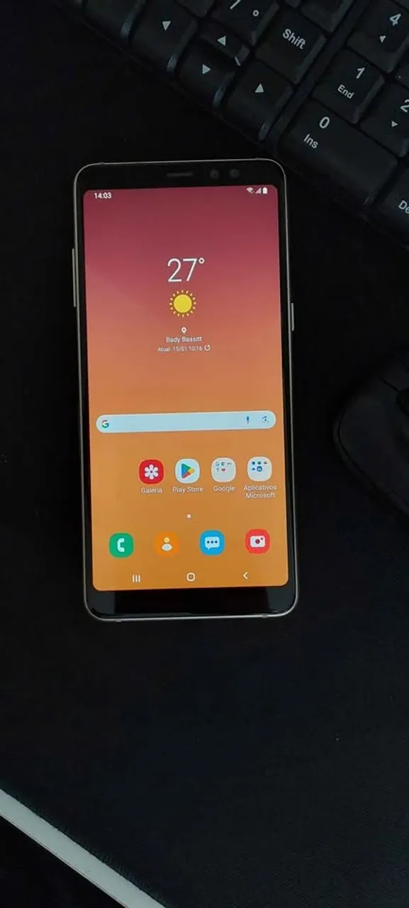 Samsung Galaxy A8+ ( plus ) - 64GB - Dourado