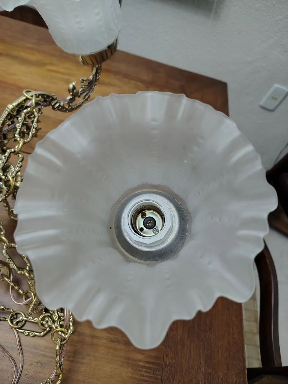 Lustre antigo em bronze maciço para cinco lâmpadas - Foto 6