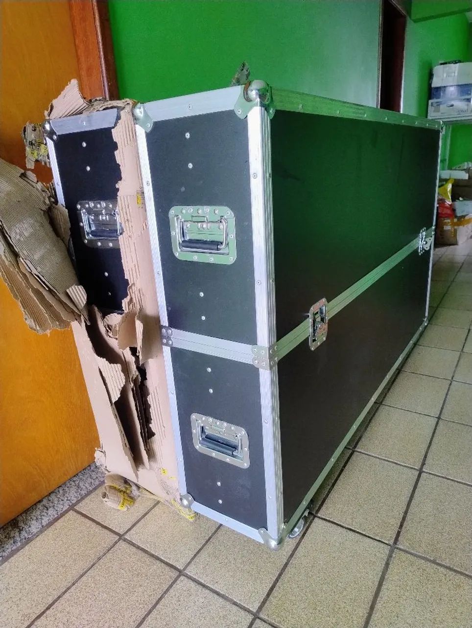 Case para transportar 2 Tvs tela 70 polegadas novo 2 unidades universal case  - Foto 4