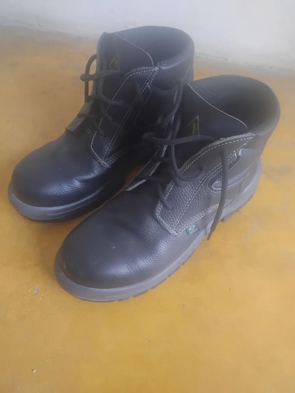 Botas de Segurança - Proteção e Conforto