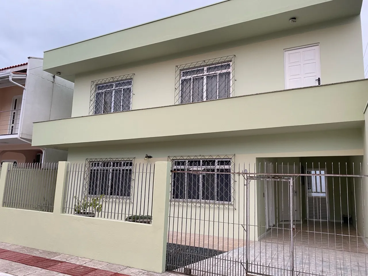 Excelente casa 3 quartos