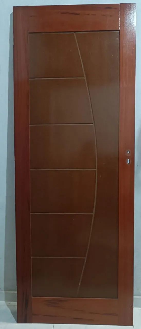 Vendo porta nova, nunca usada , Aceito trocas