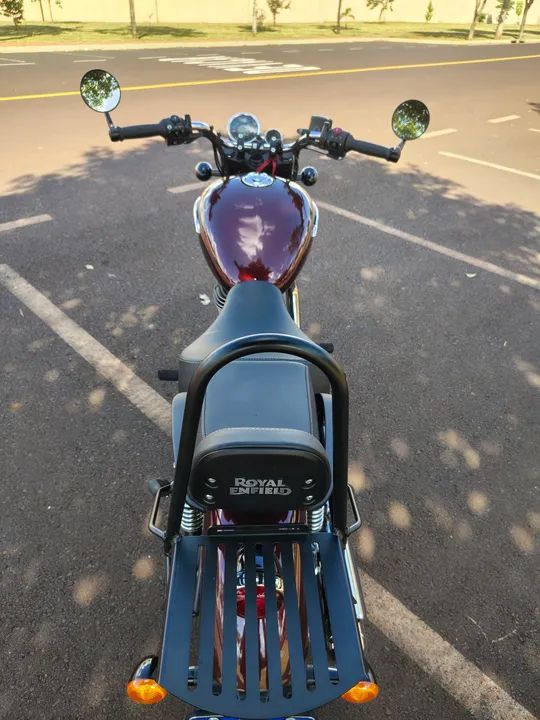 Royal Enfield Meteor 350 Stellar | 2024/2025 | Vermelha | Apenas 1.800 km - Foto 5