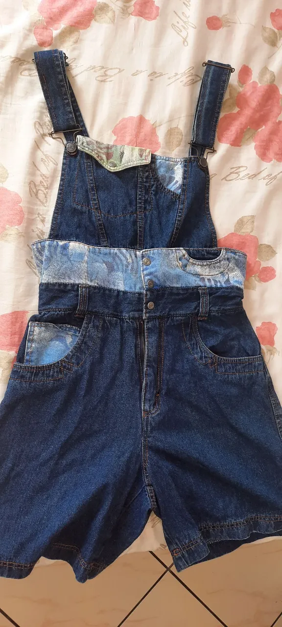 Macacão Jeans - Tamanho M