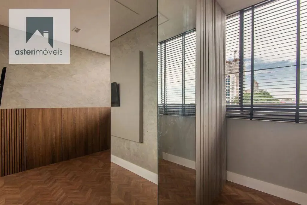 Studio com vaga mobiliado no Agua Verde - Curitiba para Venda