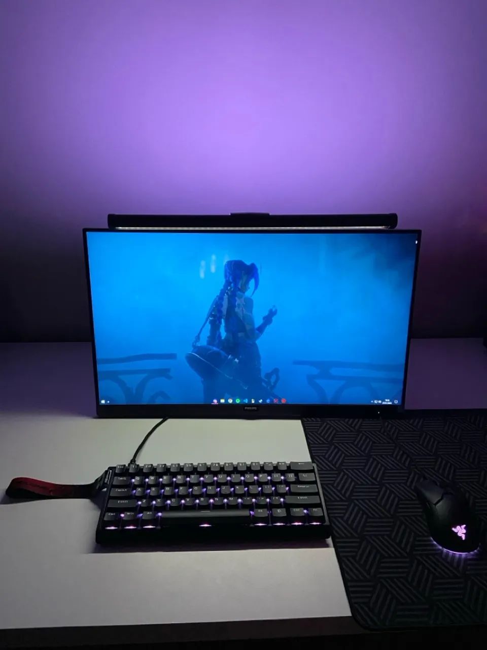 Monitor Philips Gamer 23,8" LED IPS HDMI Bordas Ultrafinas 242V8A - Foto 2