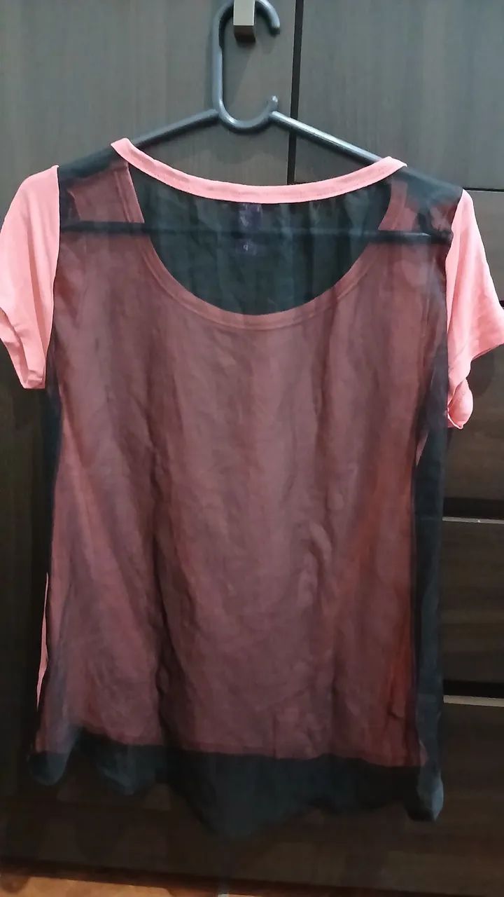 Camiseta Rosa com Detalhes - Costas Transparente - Foto 2