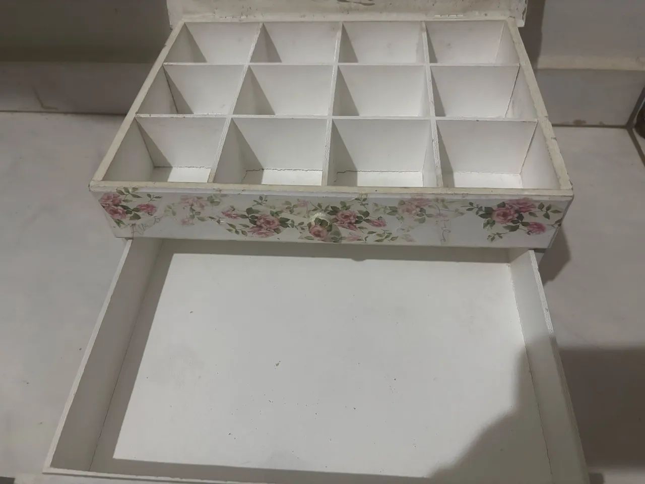 Caixa devorada em mdf