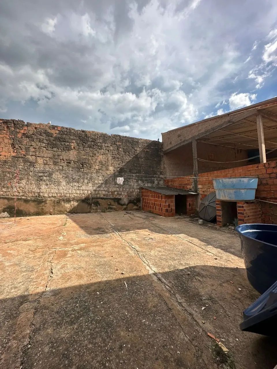 Vendo casa em Várzea Grande de esquina com 360 metros. - Foto 4