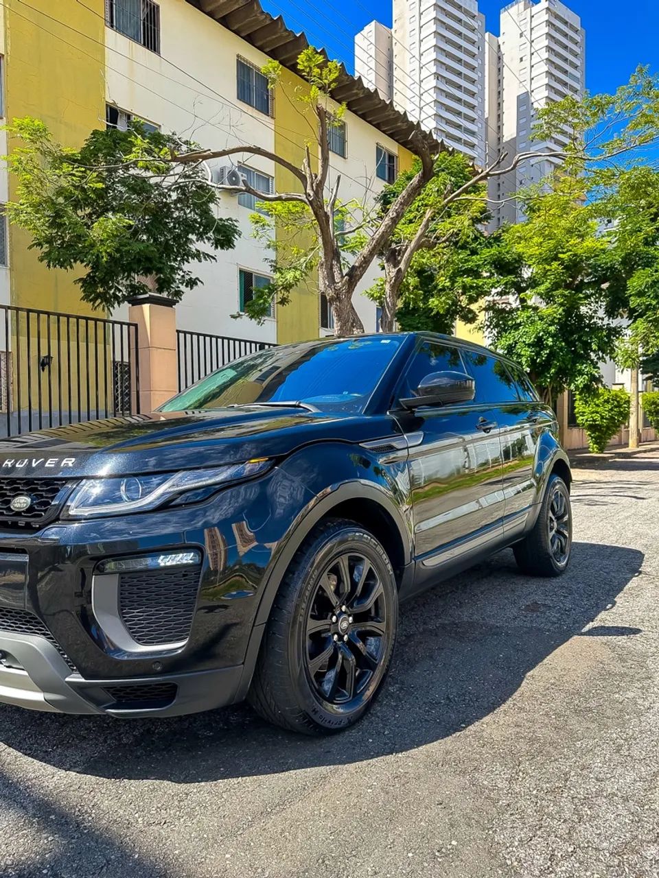 LR Evoque Range Rover 