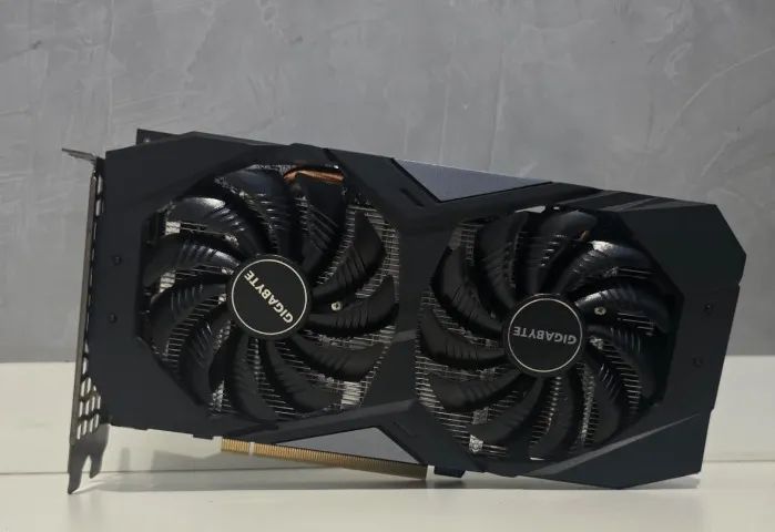 RTX 2060 6GB GIGABYTE