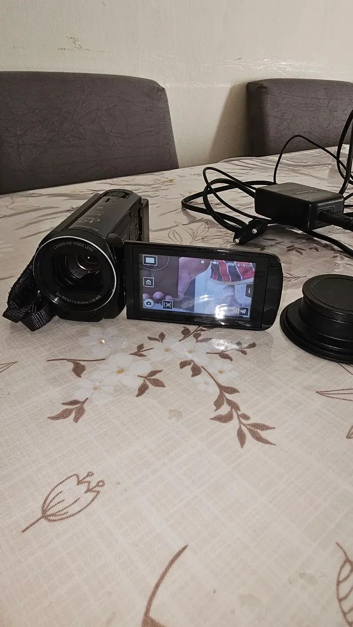 Filmadora Canon Alegria full hd HFR78 para live. - Foto 4