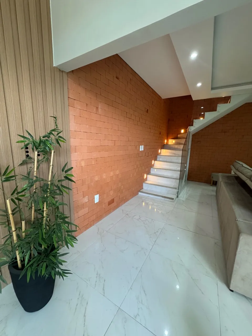 Vendo ou troco casa com piscina, 4 quartos em Santo Amaro da Imperatriz