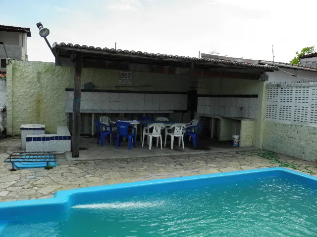 ALUGO CASA DE PRAIA EM BÚZIOS COM PISCINA, PARQUINHO PARA FINAIS DE SEMANA