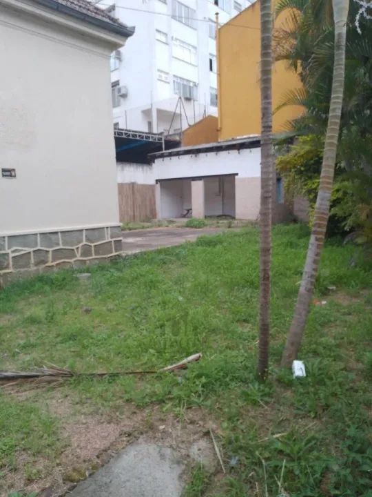 Terreno de esquina à venda na Rua Gonçalo de Carvalho,.Com área total de 728 m² - Foto 4
