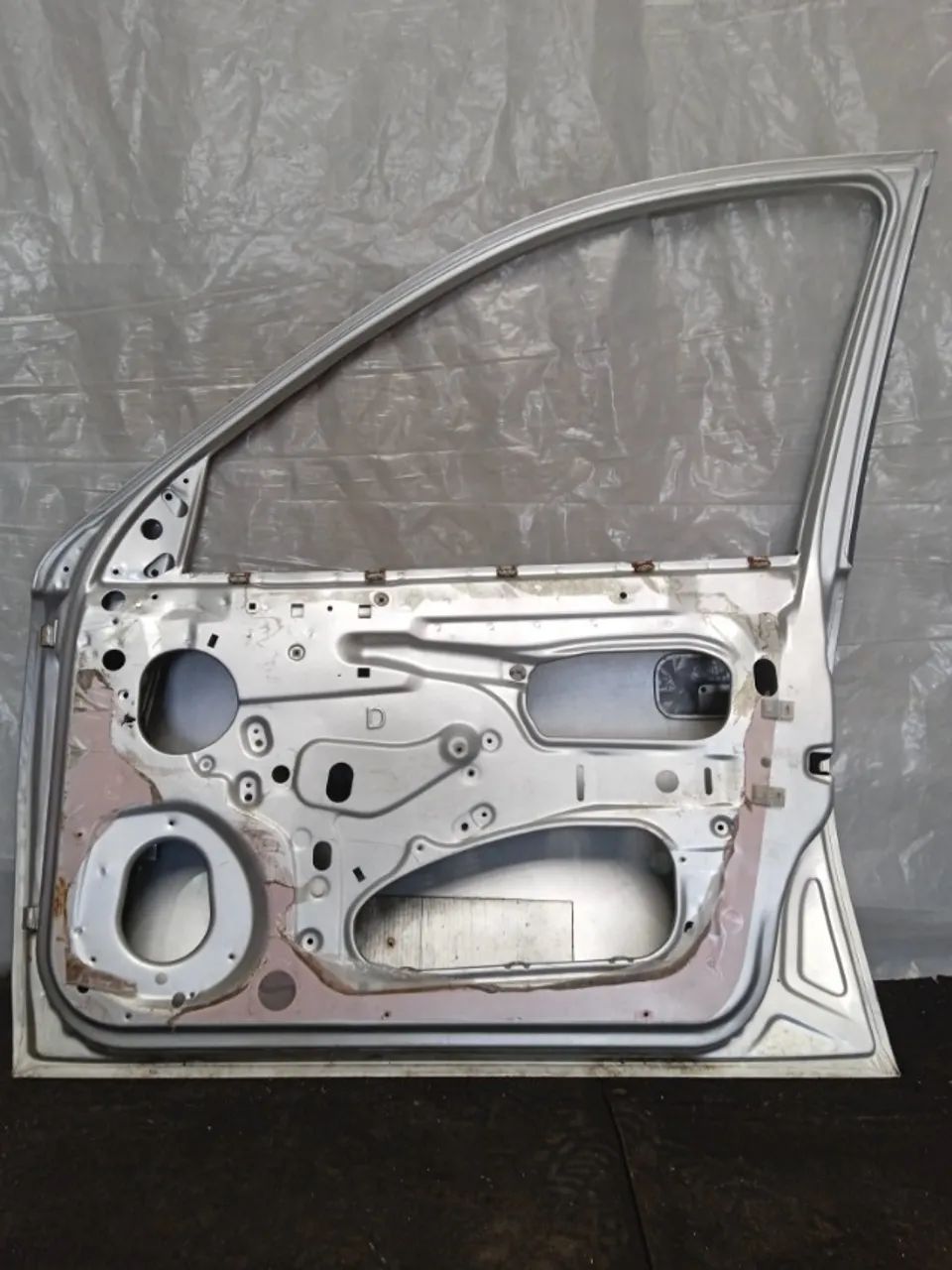 Porta Dianteira Direita Chevrolet Corsa Classic 2009 2010 - Peças