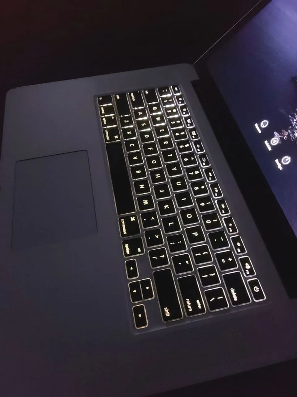 Macbook Pro tela 15? A1398(late 2013) Retina - I7 - 16gb Ssd 512gb