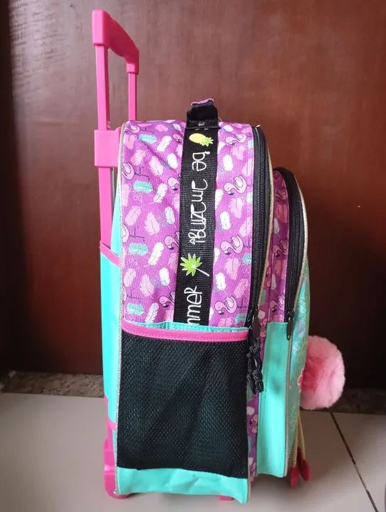 Mochila de Rodinhas Flamingo Grande Nova  - Foto 3