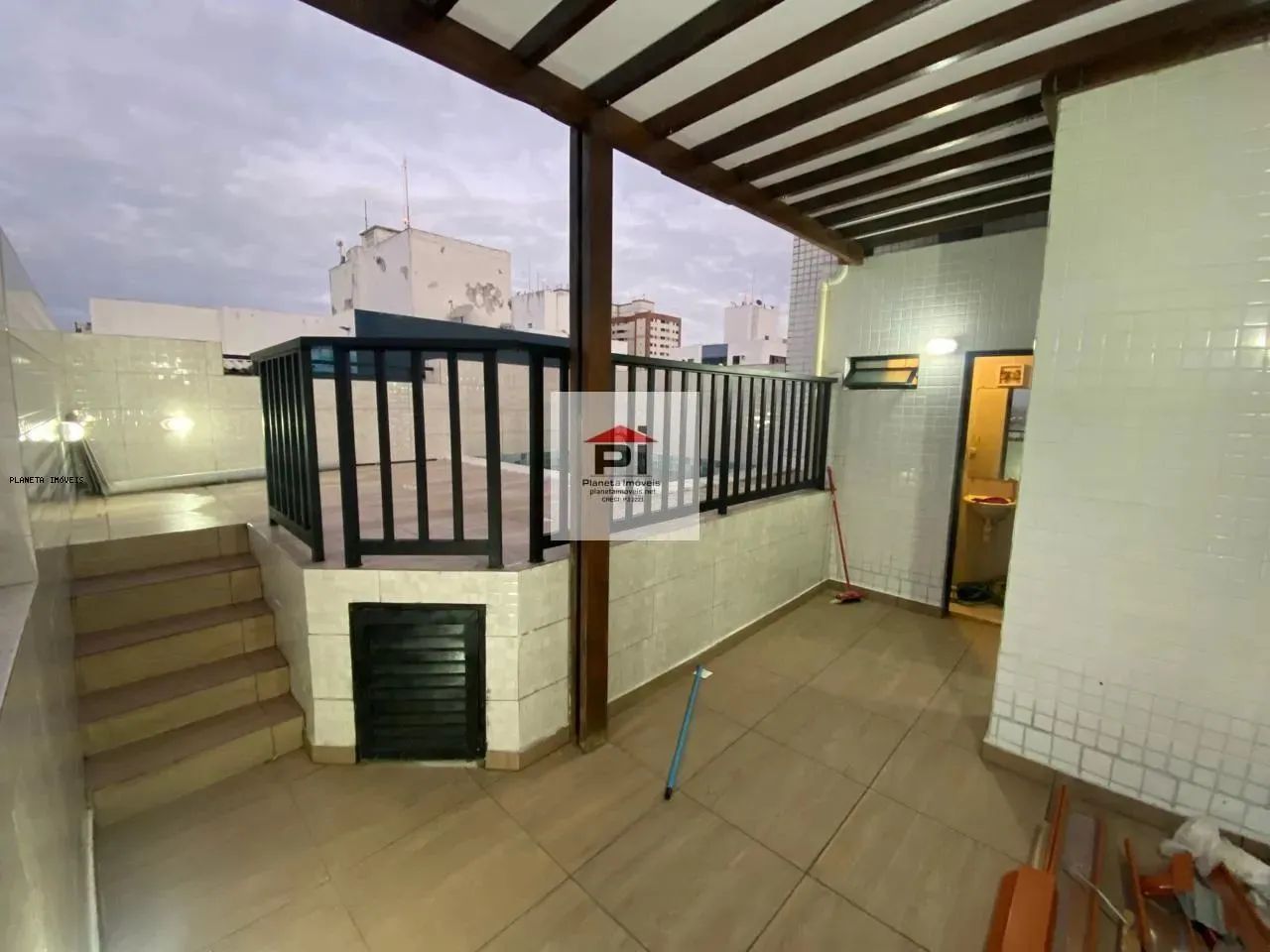 Cobertura para Venda em Salvador, ARMAÇÃO, 4 dormitórios, 2 suítes, 4 banheiros, 4 vagas - Foto 2