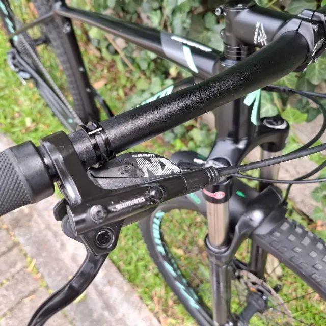 Bicicleta Seminova MTB Aro 29 Specialized Rockhopper Cinza Tamanho M - Foto 2