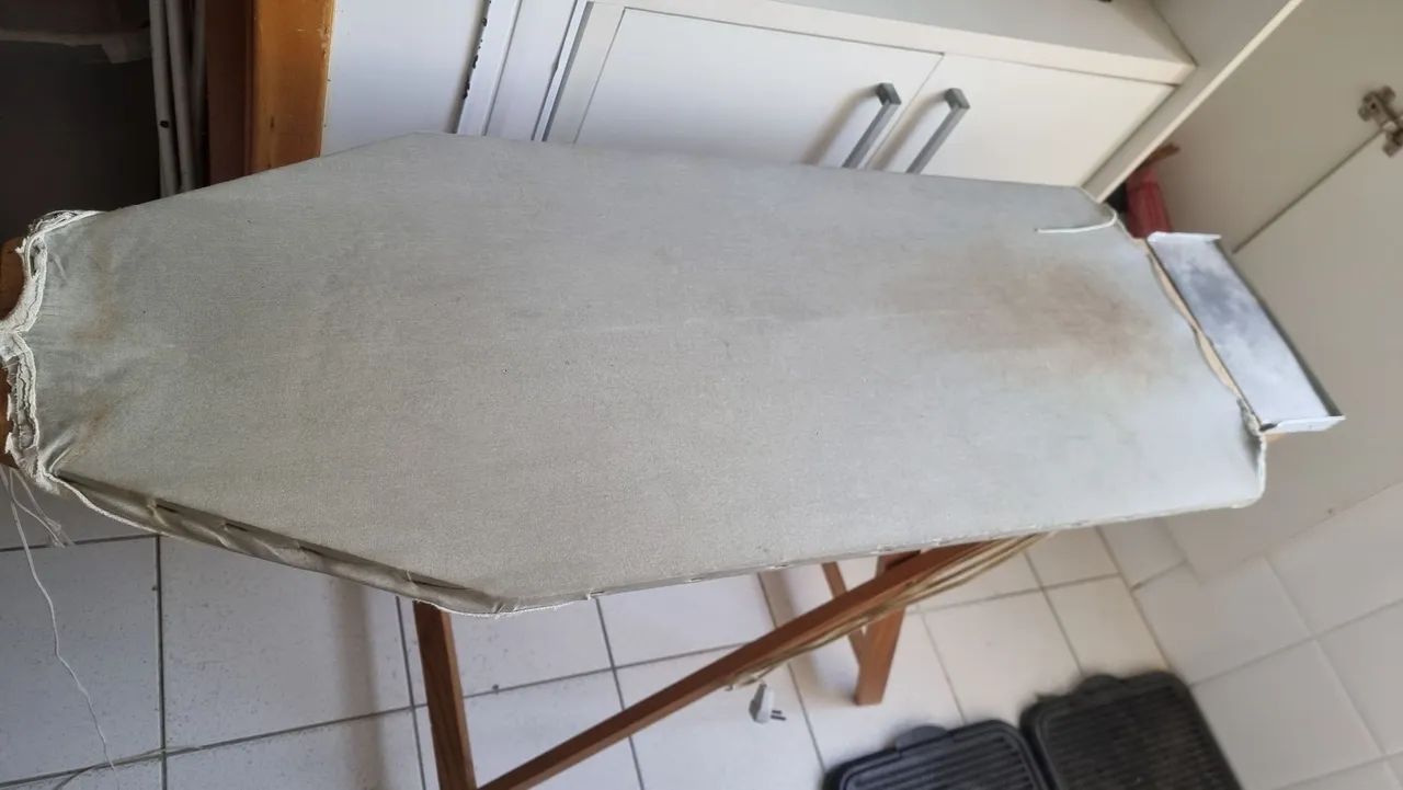 Tábua de passar roupa grande!