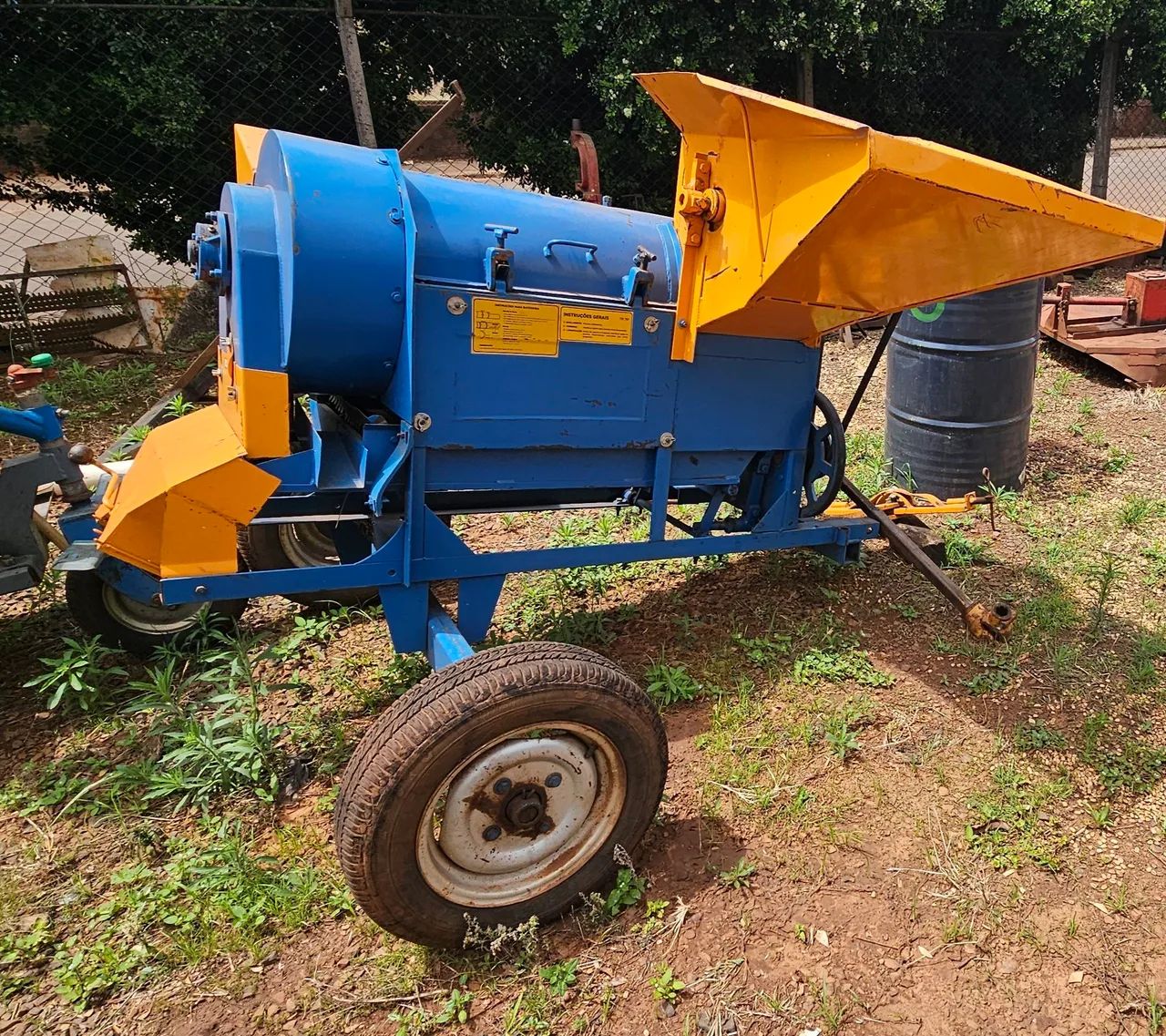  Trilhadeira/Batedeira de Cereais - Foto 2